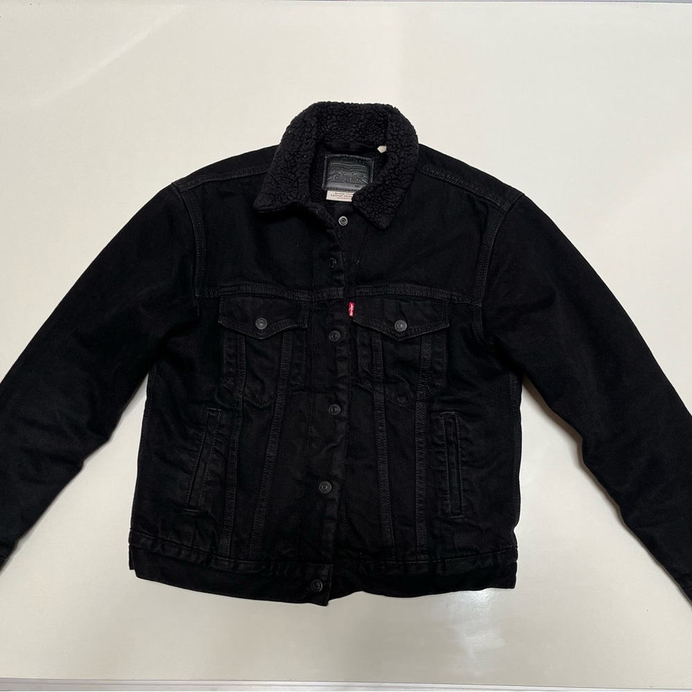 Levi's Original Women’s Sherpa Trucker Jacket
